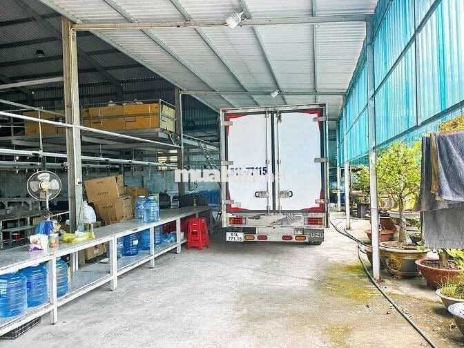 Bán nhà +  xưởng phía sau đang làm may mặc Tân An Hội, Củ Chi, 