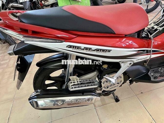 Honda Air Blade 2012 Đỏ trắng đen