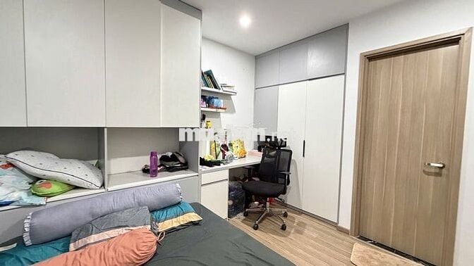 Chuyển xuống liền kề bán nhanh căn 3n- 75m, giá 5,5t tại Vh Smart