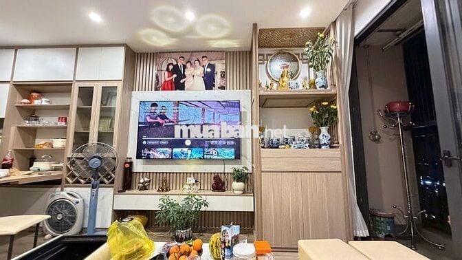 Chuyển xuống liền kề bán nhanh căn 3n- 75m, giá 5,5t tại Vh Smart