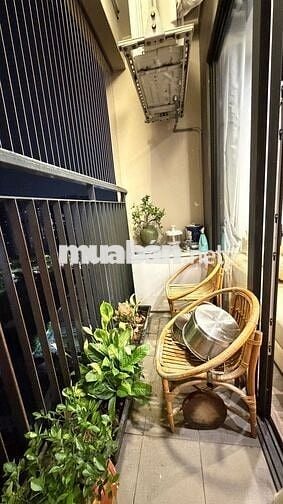 Chuyển xuống liền kề bán nhanh căn 3n- 75m, giá 5,5t tại Vh Smart