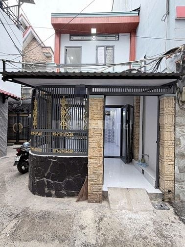 Nhỉnh 4 TỶ- Ngay Đại Học Công Thương- Tân Phú.DT 3.6x11- 1 Lầu- ở ngay