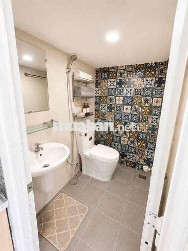 DUPLEX CỰC XINH Ở 2-3 NGƯỜI ĐẦY ĐỦ TIỆN NGHI QUA Q5 Q10 5 PHÚT ĐI XE