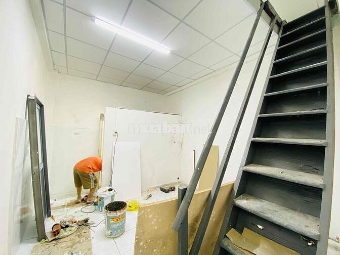 CHO THUÊ NHÀ 2 PHÒNG NGỦ BAN CÔNG CỬA SỔ TRUNG TÂM TÂN BÌNH -BẢY HIỀN