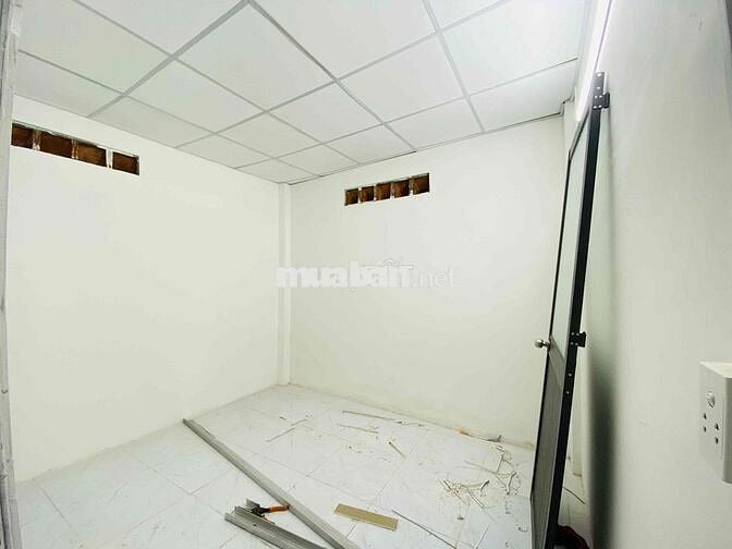 CHO THUÊ NHÀ 2 PHÒNG NGỦ BAN CÔNG CỬA SỔ TRUNG TÂM TÂN BÌNH -BẢY HIỀN