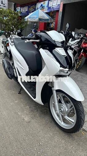 Honda SH 160 ABS 2025 Trắng đen ( hỗ trợ góp )