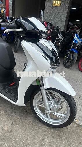 Honda SH 160 ABS 2025 Trắng đen ( hỗ trợ góp )