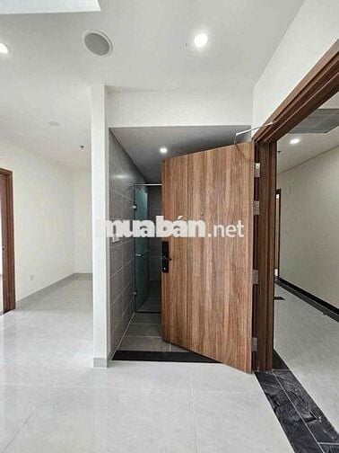 Cho thuê 1PN1WC sẵn rèm giá 5Tr/tháng tại A&T Sky Garden