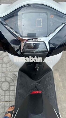 Honda SH 160 ABS 2025 Trắng đen ( hỗ trợ góp )