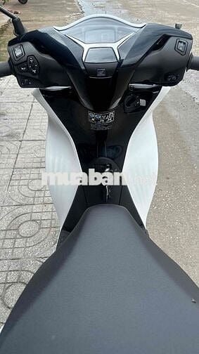 Honda SH 160 ABS 2025 Trắng đen ( hỗ trợ góp )