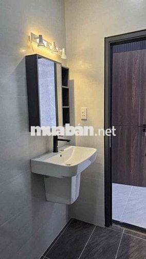 Bán Nhà Mặt tiền kinh doanh Lê Văn Quới 5 tầng 4x17 .6pn 8tolet sổ đep