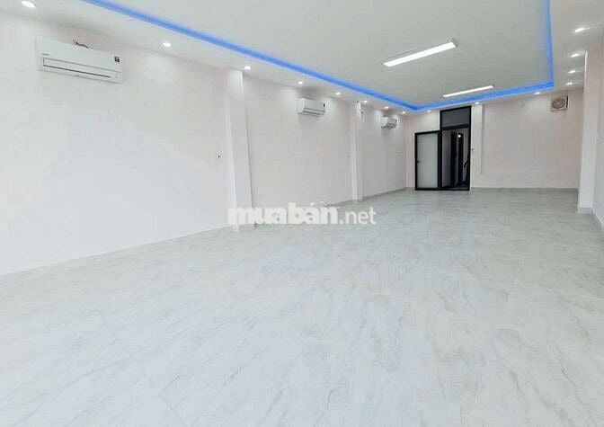 CHO THUÊ NHÀ 5X22(TRỆT+LỬNG+3LẦU) THANG MÁY NHÀ FULL MÁY LẠNH TỪNG LẦU