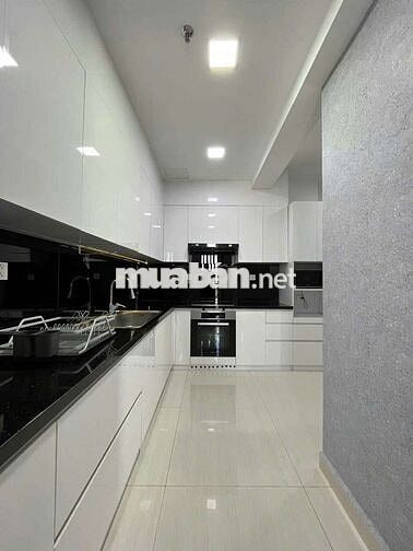 Bán, cho thuê căn hộ 3pn Riverpark Premier dịên tích lớn tầng  cao
