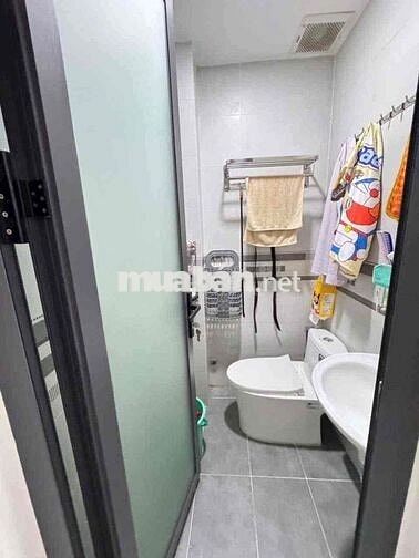 Nhà Đẹp giá Re .Bùi Quang Là .P An Hội Tây Dt 18 M (3.65x6m)2.Tầng Gia