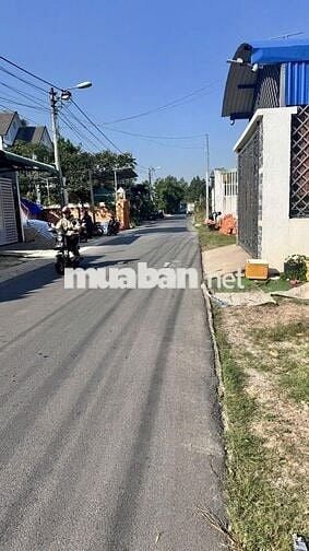 BÁN ĐẤT ĐẸP KDC ẤP 5B GẦN KCN 150m2/700tr HỢP ĐẦU TƯ KINH DOANH SHR