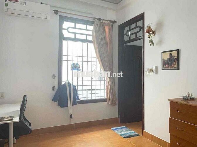 Cho Thuê Nhà 3 Tầng Hẻm Trần Quang Khải Lộc Thọ Nha Trang Gần Biển
