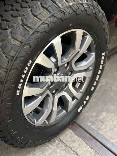 Ford Ranger Limited 2021 - Trả 200tr nhận xe