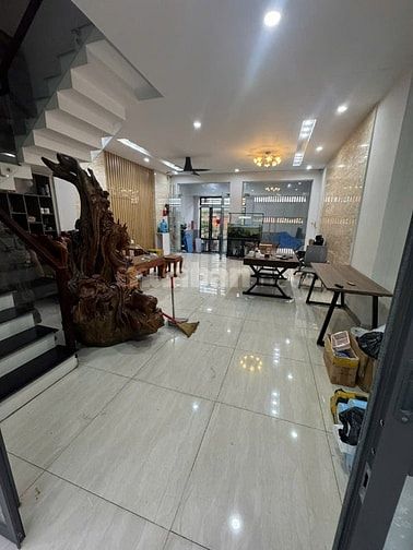 Bán Nhà 6x18m 2 lầu KDC Bình Hưng, Bình Chánh, Bến xe Q8 vào 500m