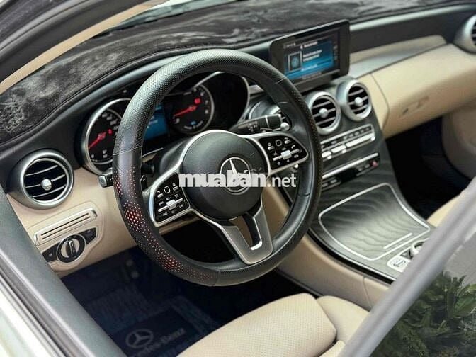 Mercedes-Benz C200 2018 Trắng 57.000 km