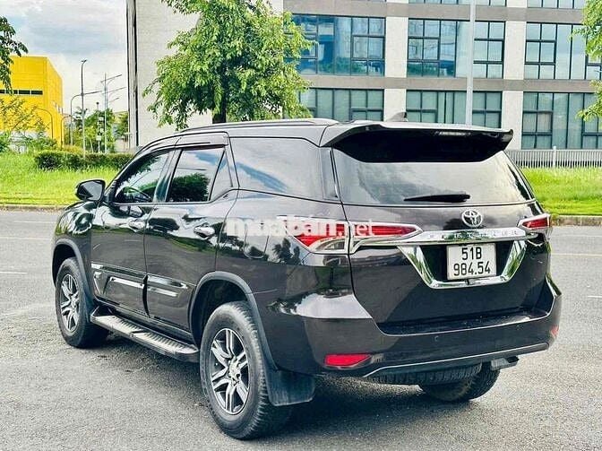 Toyota Fortuner 2017 2.7 V Tự động Nâu