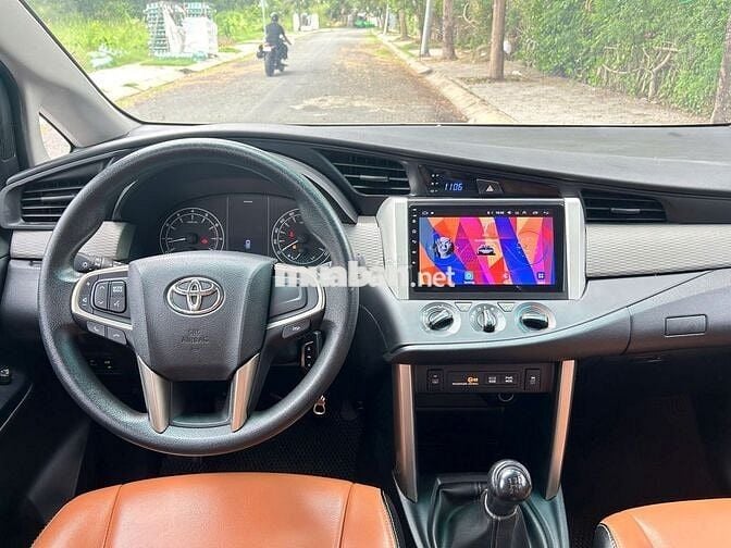 Innova 2.0E MT 2019 Đi 59.000km Lên 60Tr Đồ Chơi
