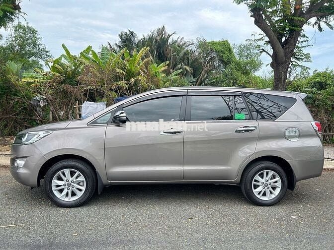 Innova 2.0E MT 2019 Đi 59.000km Lên 60Tr Đồ Chơi
