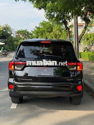 Ford Everest Titanium 4x4 2024 Đen 69.000 km
