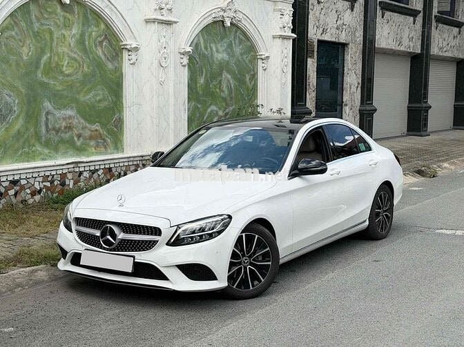 Mercedes-Benz C200 2018 Trắng 57.000 km