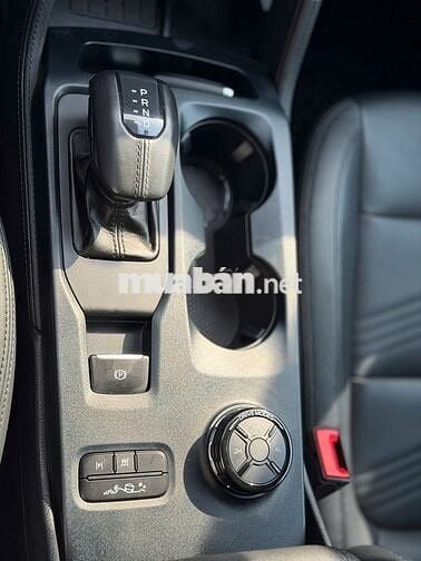 Ford Everest Titanium 4x4 2024 Đen 69.000 km