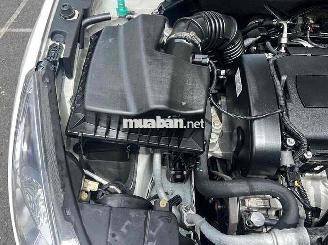 Chevrolet Cruze 2016 Tự động Trắng 98000 km