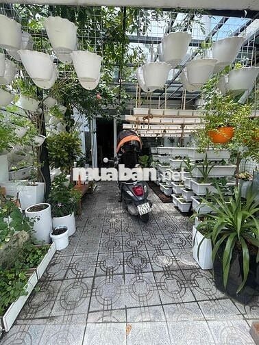 bán nhà 3 tầng kiệt 390 phạm văn đồng vào thẳng chỉ 100m