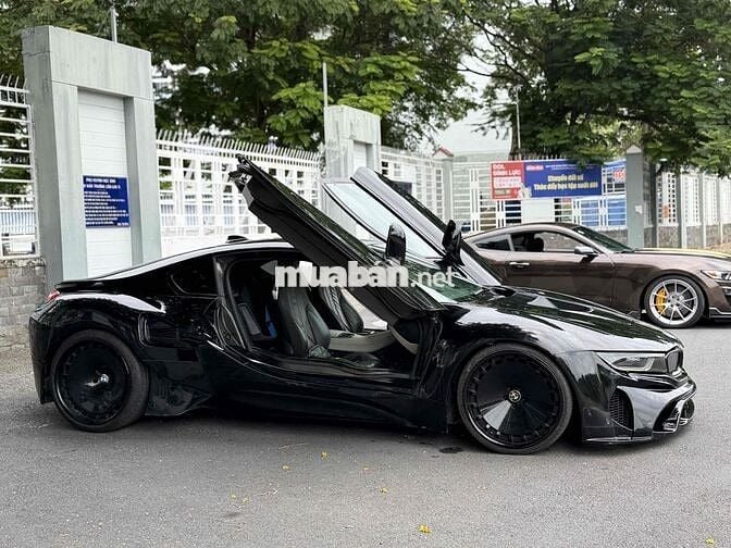 BMW i8 eDrive 2015  Đen Xăng + Điện 60.090 km