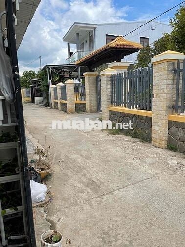 bán nhà 3 tầng kiệt 390 phạm văn đồng vào thẳng chỉ 100m