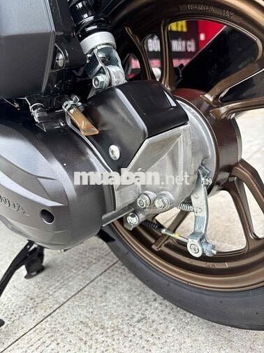 Honda Vario 125 2025 Trắng Smartkey 9.000 km
