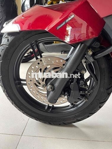 pcx 2016 . mẫu đèn less . máy zin im . quá mới