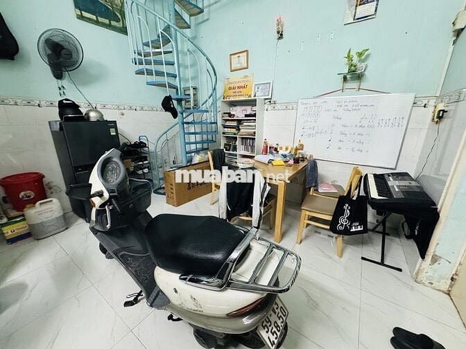 nhà nhỏ đầy đủ công năng phường 15 Tân Bình