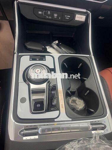 KIA Carnival 2.2D Signature 7 chỗ MPV