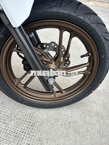 Honda Vario 125 2025 Trắng Smartkey 9.000 km