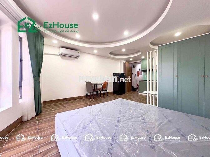 Cho Thuê Căn Hộ Ngay Âu Cơ Phòng Rộng Bốn Mươi Mét Vuông