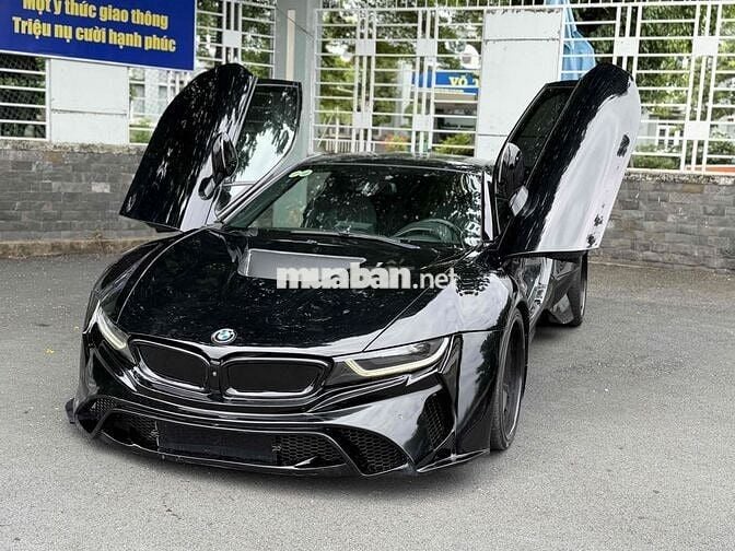 BMW i8 eDrive 2015  Đen Xăng + Điện 60.090 km