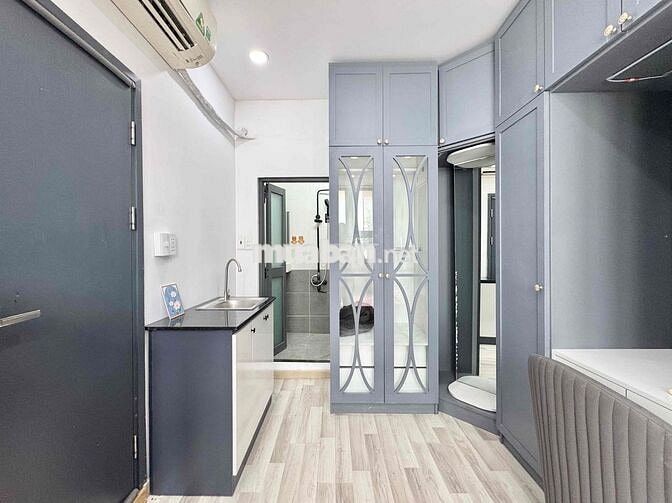 CĂN HỘ STUDIO CỬA SỔ LỚN NGAY BỜ KÈ HOÀNG SA - OTO TẬN CỬA, QUẬN 3