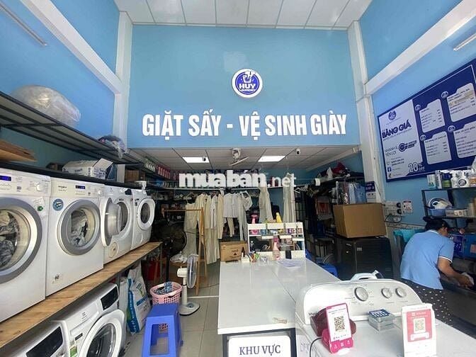 [GẤP] 15-22g TUYỂN NHÂN VIÊN GIẶT ỦI