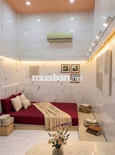 Nhà mặt tiền Huỳnh Văn Bánh, QUẬN PHÚ NHUẬN, 43 m2, giá 10.9 tỷ