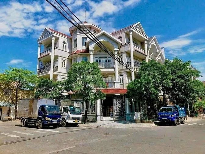 Biệt Thự góc 2MT phường Sơn Kỳ ngay siêu thị AEON Tân Phú