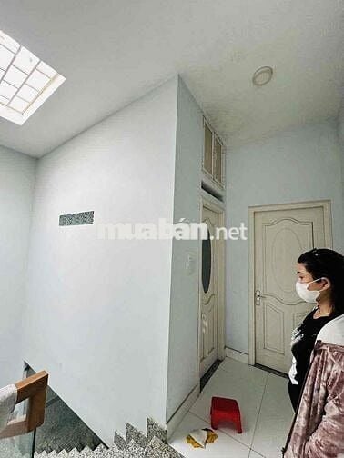 HẠ 300TR. NHÀ ĐẸP 5*22M 3PN HẺM 6M Ô TÔ 2/ NGẮN LIÊN ẤP 2-6 VĨNH LỘC A