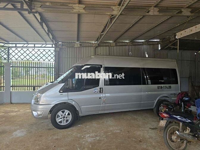 Ford Transit 16 chỗ 2019 Bạc