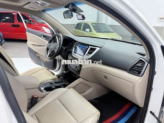 HYUNDAI TUCSON 2.0 ATH 2018 xe gia đình 1 chủ