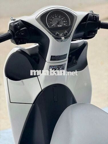 Honda SH mode 125 2023 Tiêu chuẩn Trắng Phanh CBS