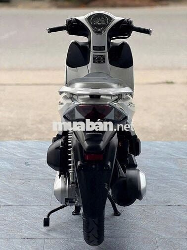 Honda SH mode 125 2023 Tiêu chuẩn Trắng Phanh CBS