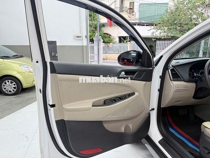 HYUNDAI TUCSON 2.0 ATH 2018 xe gia đình 1 chủ